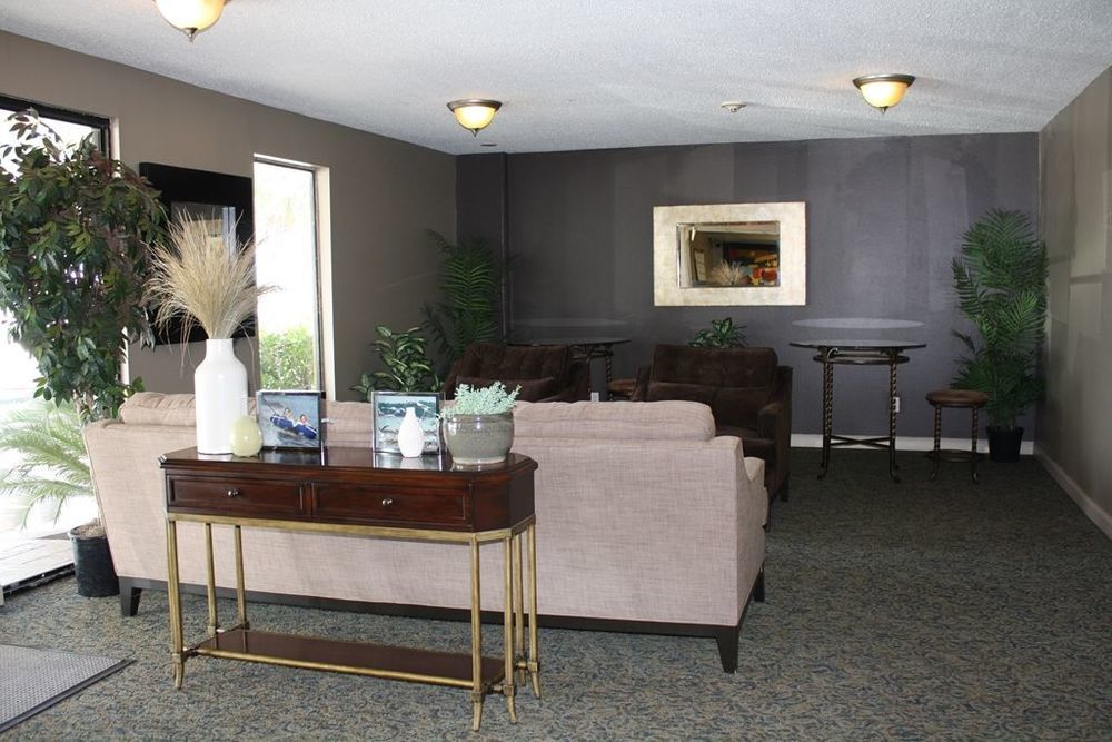 Marina Inn & Suites Chalmette-New Orleans Интерьер фото