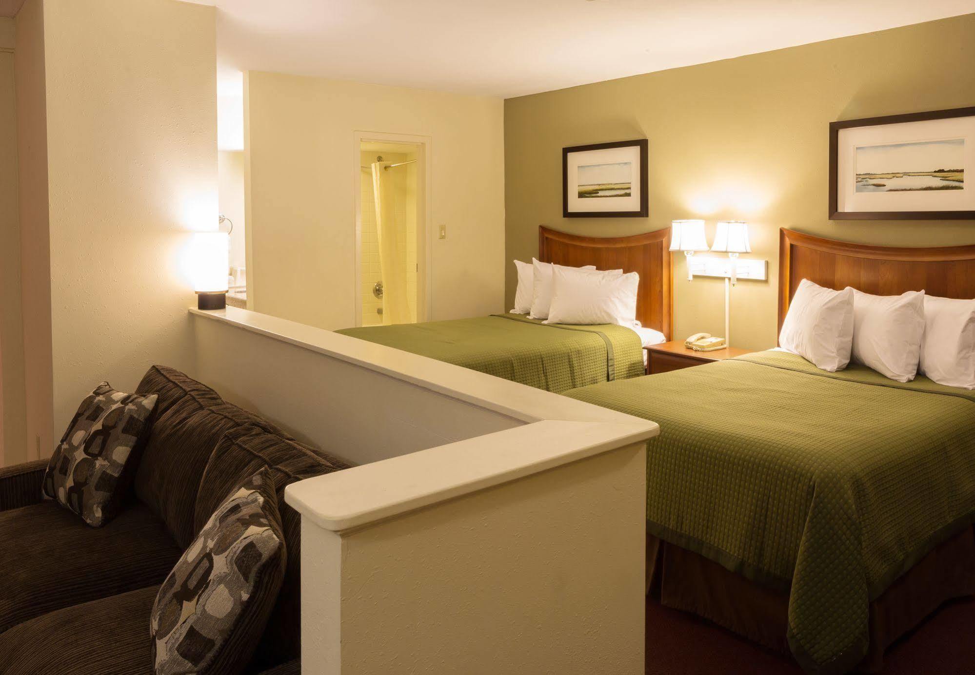 Marina Inn & Suites Chalmette-New Orleans Экстерьер фото