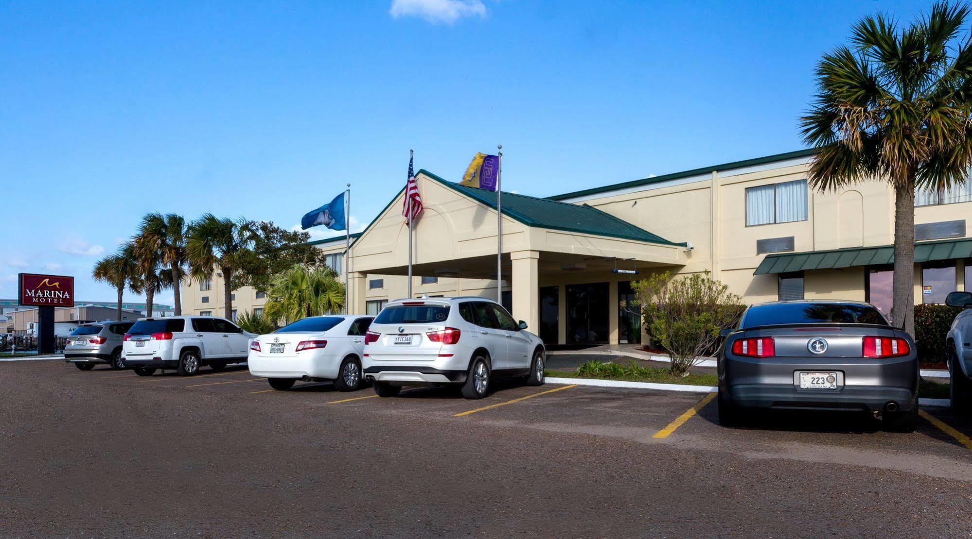 Marina Inn & Suites Chalmette-New Orleans Экстерьер фото